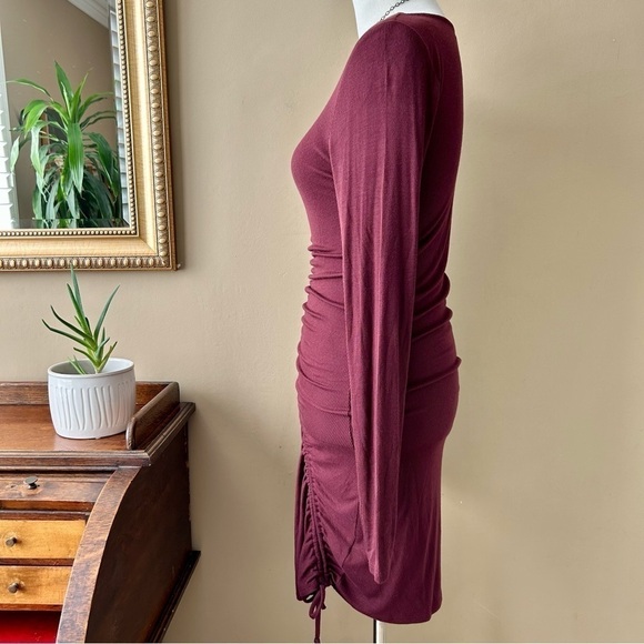 Lovers and Friends Venetian Dress Ribbed Burgundy Bodycon Long Sleeve Ruched M - Picture 7 of 13